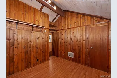581 Highland Lane, Sugarloaf, CA 92386 - Photo 9