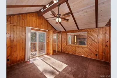 581 Highland Lane, Sugarloaf, CA 92386 - Photo 11