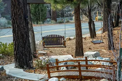 43806 Colusa Drive, Big Bear Lake, CA 92315 - Photo 39