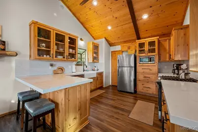 43806 Colusa Drive, Big Bear Lake, CA 92315 - Photo 11