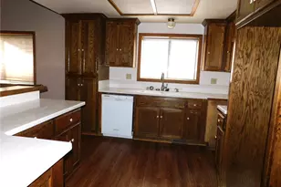 441 Angeles Blvd, Big Bear City, CA 92314 - Photo 7