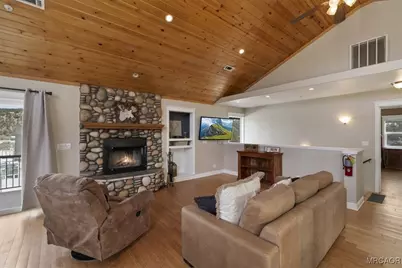 852 Pine Lane, Big Bear City, CA 92314 - Photo 7