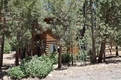 641 Sugarloaf Boulevard, Big Bear City, CA 92314 - Photo 27