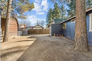 937 E Fairway Blvd, Big Bear City, CA 92314 - Photo 25