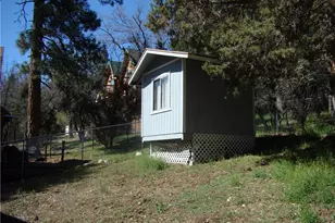 230 Vista Ave, Sugarloaf, CA 92386 - Photo 29