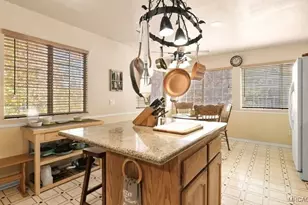 230 Vista Ave, Sugarloaf, CA 92386 - Photo 9