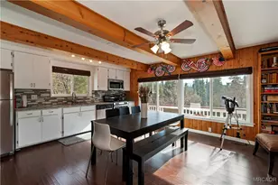 39676 Oakglen Rd, Fawnskin, CA 92333 - Photo 9