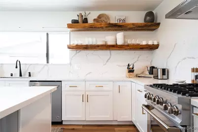 955 Deer Trail Lane, Fawnskin, CA 92333 - Photo 11