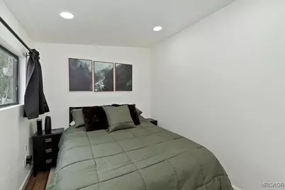 898 Brier Trail, Big Bear Lake, CA 92315 - Photo 15