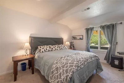 42966 Moonridge Road, Big Bear Lake, CA 92315 - Photo 35