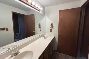 560 Talmadge Rd, Big Bear Lake, CA 92315 - Photo 11
