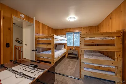 550 Villa Grove Avenue, Big Bear City, CA 92314 - Photo 27