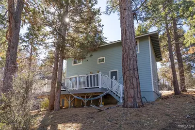 550 Villa Grove Avenue, Big Bear City, CA 92314 - Photo 35
