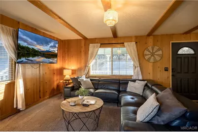 550 Villa Grove Avenue, Big Bear Lake, CA 92315 - Photo 9