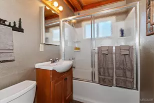 687 Villa Grove Ave, Big Bear City, CA 92314 - Photo 17