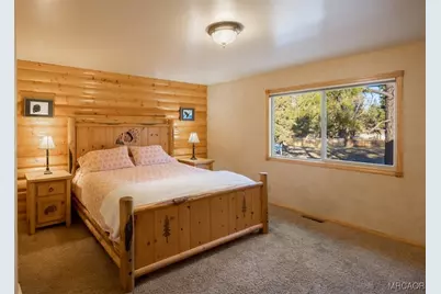 200 Muroc Drive, Big Bear City, CA 92314 - Photo 21