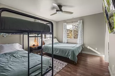 33334 Forrest Drive, Green Valley Lake, CA 92382 - Photo 27