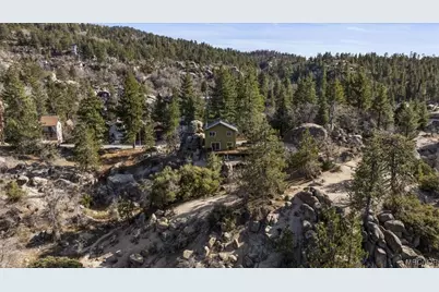 33334 Forrest Drive, Green Valley Lake, CA 92382 - Photo 7