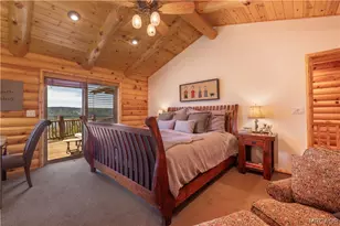 39737 Pinon Ct, Fawnskin, CA 92333 - Photo 13