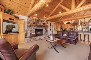 39737 Pinon Ct, Fawnskin, CA 92333 - Photo 11