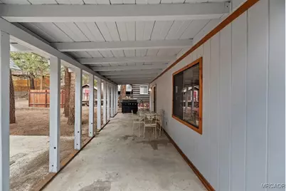 917 Anita Avenue, Big Bear City, CA 92314 - Photo 25