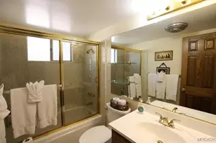 1068 Lookout Mountain Rd, Big Bear City, CA 92314 - Photo 13