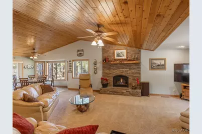 138 Crater Lake Road, Big Bear Lake, CA 92315 - Photo 9