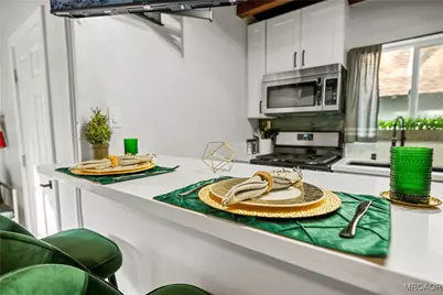 688 Main Street, Big Bear Lake, CA 92315 - Photo 9