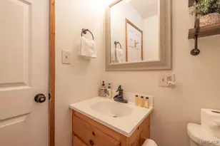 43895 Mendocino Dr, Big Bear Lake, CA 92315 - Photo 25