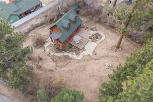 1070 Comanche Dr, Fawnskin, CA 92333 - Photo 15