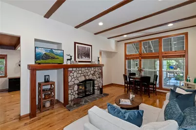 28637 Shenandoah Drive, Lake Arrowhead, CA 92352 - Photo 7