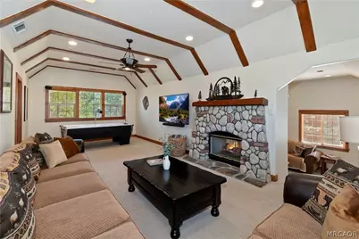 28637 Shenandoah Drive, Lake Arrowhead, CA 92352 - Photo 29