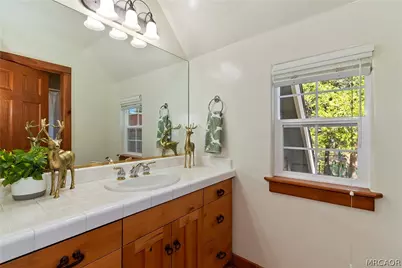 28637 Shenandoah Drive, Lake Arrowhead, CA 92352 - Photo 33