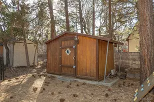 390 Spruce Ln, Sugarloaf, CA 92386 - Photo 27