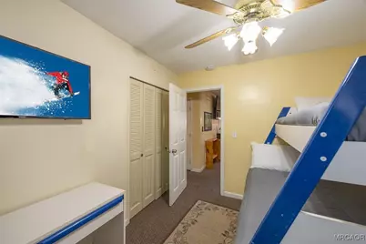 390 Spruce Lane, Sugarloaf, CA 92386 - Photo 17