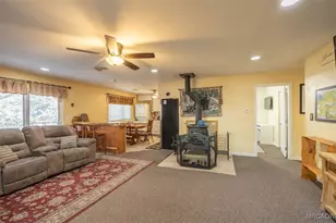 390 Spruce Ln, Sugarloaf, CA 92386 - Photo 5