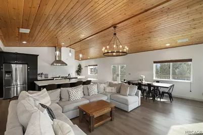 1051 Mound Street, Big Bear City, CA 92314 - Photo 7