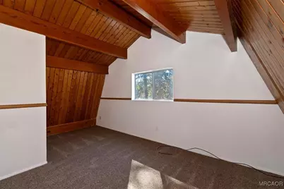 32796 Lupine Drive, Running Springs, CA 92382 - Photo 21