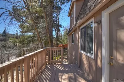 32796 Lupine Drive, Running Springs, CA 92382 - Photo 25