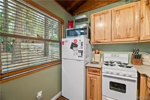 42955 Encino Rd, Big Bear Lake, CA 92315 - Photo 13