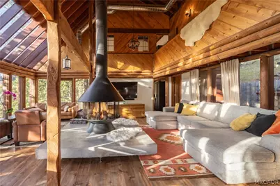 1370 Calgary Drive, Lake Arrowhead, CA 92352 - Photo 5