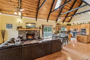 200 Birchwood Dr, Lake Arrowhead, CA 92317 - Photo 3