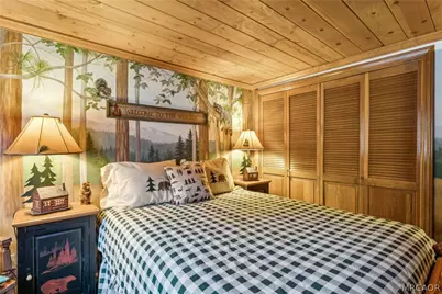 184 Massive Road, Lake Arrowhead, CA 92317 - Photo 9