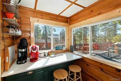 294 Edgemoor Road, Big Bear Lake, CA 92315 - Photo 17