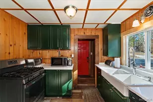 294 Edgemoor Rd, Big Bear Lake, CA 92315 - Photo 13