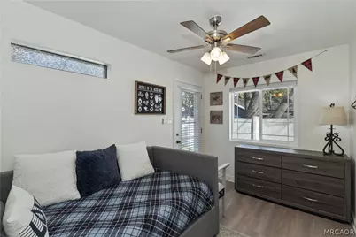 44634 Barton Lane, Sugarloaf, CA 92386 - Photo 21