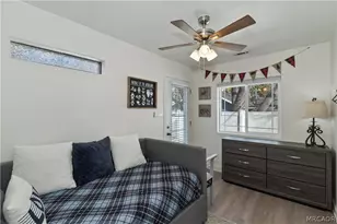 44634 Barton Ln, Sugarloaf, CA 92386 - Photo 21