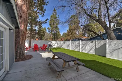 44634 Barton Lane, Sugarloaf, CA 92386 - Photo 37