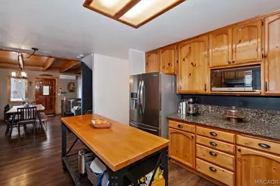 804 Sierra Vista Drive, Twin Peaks, CA 92391 - Photo 15