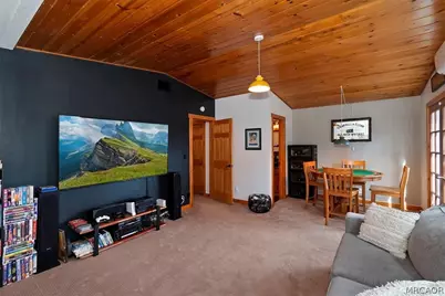 804 Sierra Vista Drive, Twin Peaks, CA 92391 - Photo 25